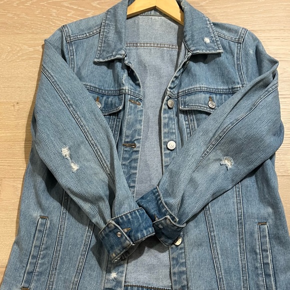 Light Wash Distressed Denim Jacket | Fits M/L - Picture 2 of 4